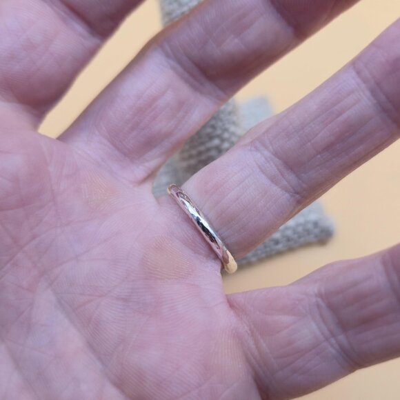 Size 7 Sterling Silver Simple Style Cross Religious Band Ring A4767 - Picture 3 of 7